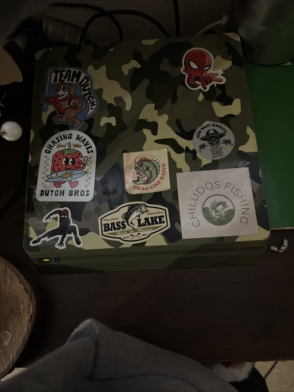 Sony PlayStation 4 Slim Call of Duty: WWII Limited Edition 1TB Green Camouflage