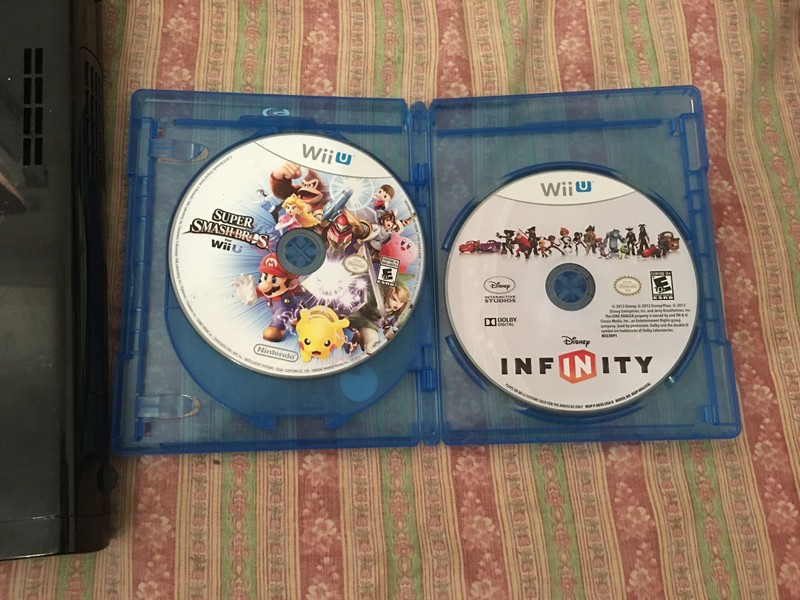 Nintendo Wii 32GB Console gallery