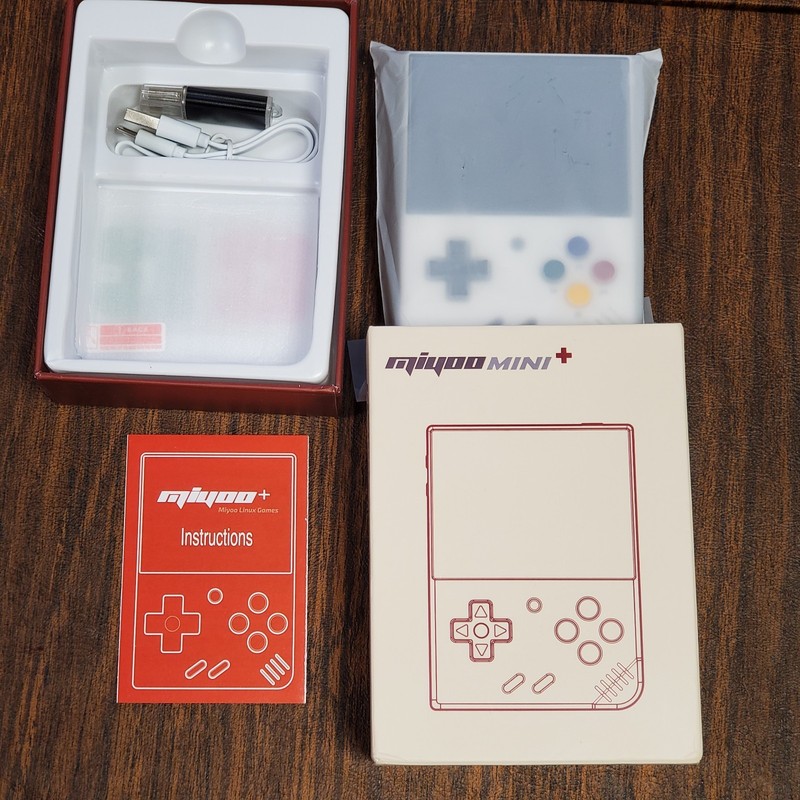 Miyoo Mini Plus White Open Source Retro Handheld Game Console. NEW. US SHIPPING gallery