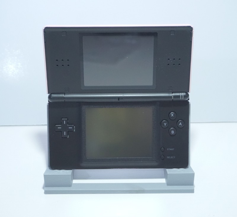Nintendo DS Lite Shiny Metallic Pink / Black Handheld System with Charger gallery