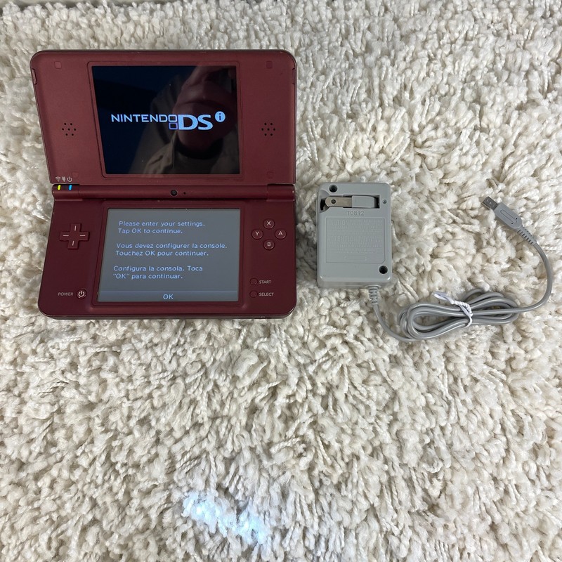 Nintendo DSi XL Red Burgundy Handheld Console System UTL-001 Tested