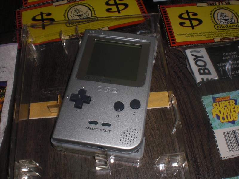Nintendo Game Boy Pocket Silver Console Sytem OEM Clear Box MGB-001 RARE INSERTS gallery