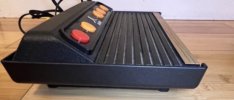 Atari Flashback 4 Classic Game Console W/Joysticks, Batch Code 03/2013|Untested gallery