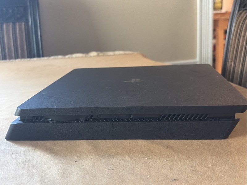 PlayStation 4 Slim PS4 1TB Black Console CUH-2215B v13.50 w/Cords Controller(6 gallery