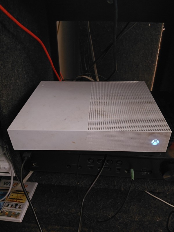 Microsoft Xbox One S 1TB Console – White