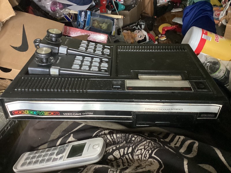 Vintage ColecoVision Video Game Console w/Power supply and 2 controllers