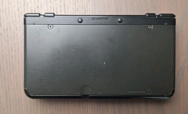 Nintendo New 3DS Black | Charger + 32GB SD Card | Region Free | USA TESTED gallery