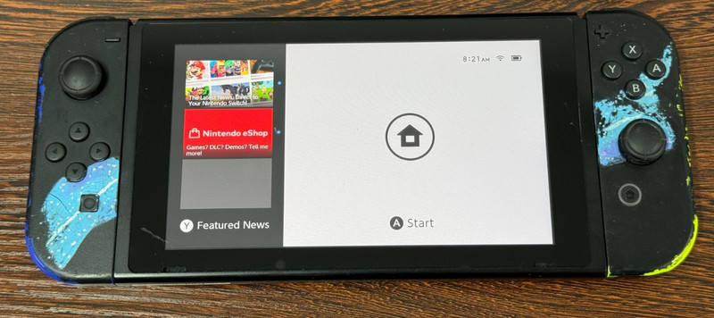 Nintendo Switch Handheld Console – Black Joy-Cons – Works But Low Battery – Read