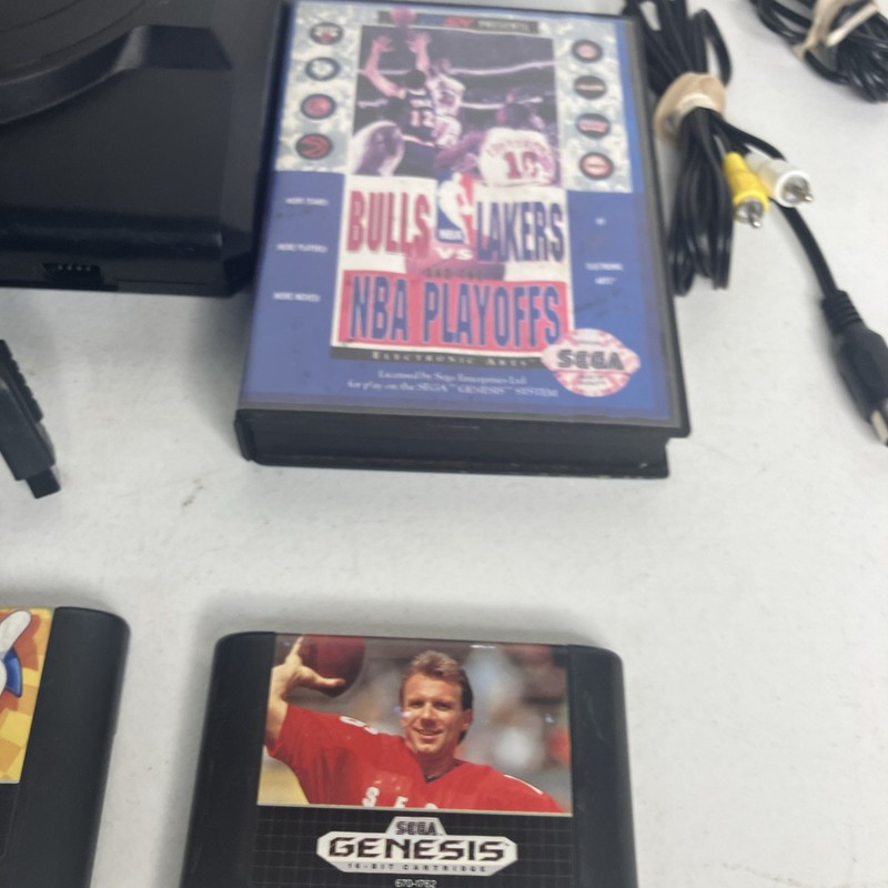 Sega Genesis System Model 1 Console Bundle 3 Games Sonic Football Basketball gallery