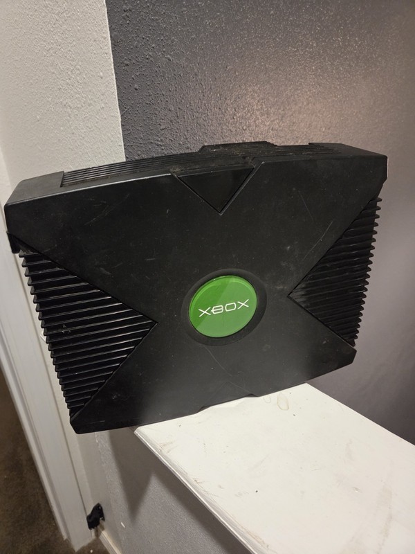 Original Xbox Black Console – CONSOLE ONLY (X6)