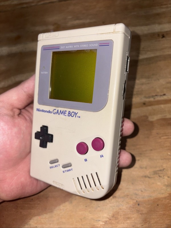 Nintendo Game Boy DMG-01 1989 Gray Portable Handheld System TESTED WORKS gallery
