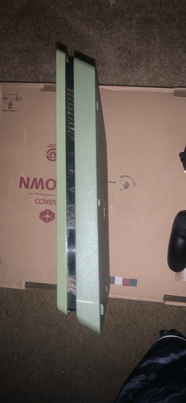 Sony PlayStation 4 Slim Call of Duty: WWII Limited Edition 1TB Green Camouflage gallery