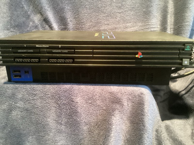 Sony PlayStation 2 PS2 Console System 2 Controllers 2 Memory Cards Owners Manual gallery
