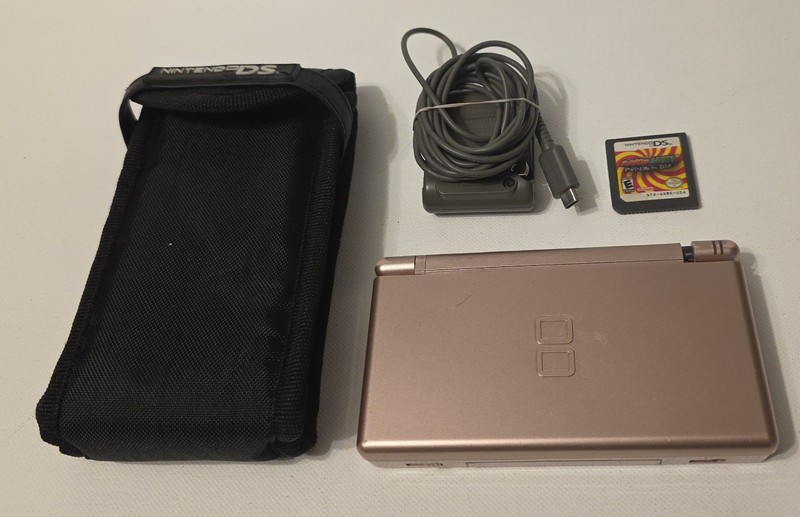 Nintendo DS Lite Console metallic pink USG-001 OEM charger Mario & Luigi TESTED