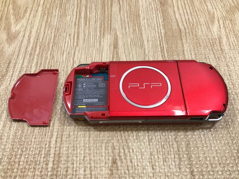 PSP-3000 RADIANT RED Console Japan - With Defects GE1724 gallery