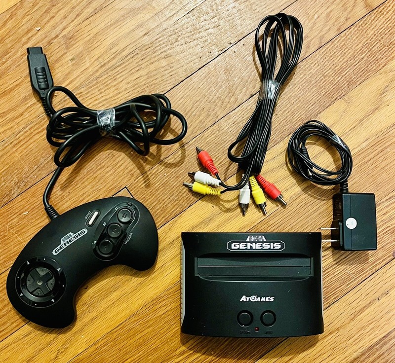 Sega Genesis Classic ATGames Video Game Console Controller 80 built in Games