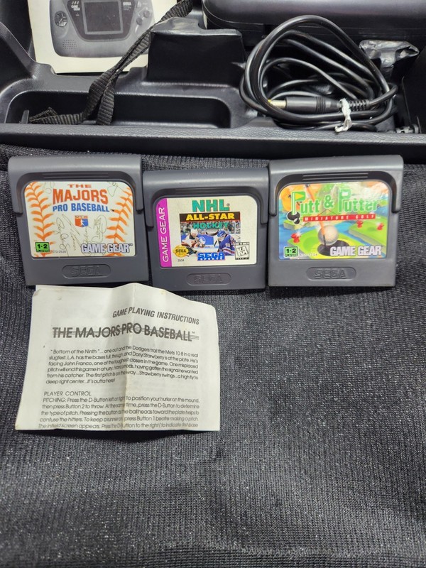 SEGA Game Gear Handheld System - Black (For Parts/Repair) Carry Case 3 Games gallery