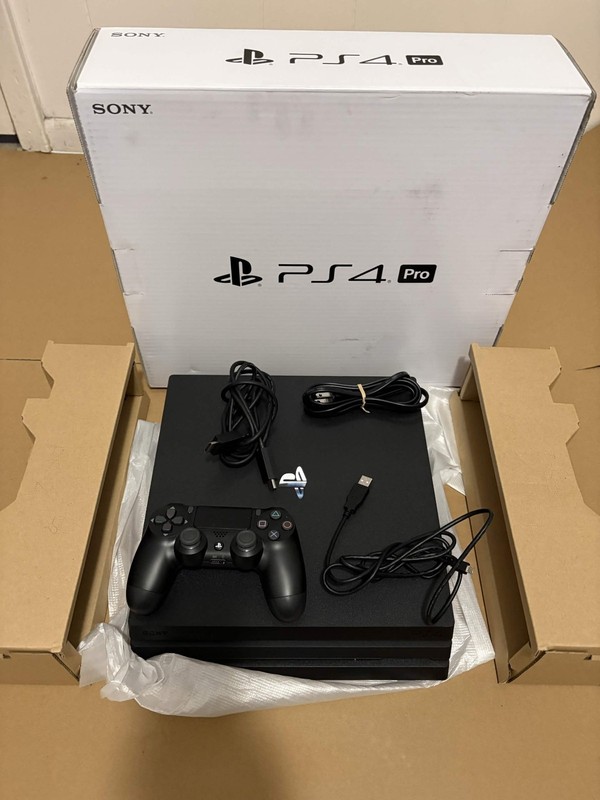Low Firmware PS4 Pro 1TB CUH 7215-B Console Pre owned- Comes With Cables gallery