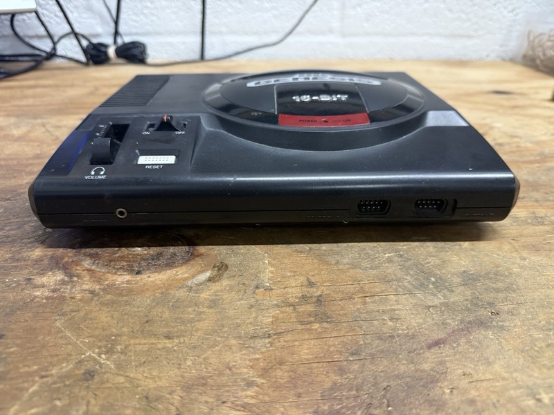 2-CONTROLLERS Original SEGA GENESIS Console MK-1601 Video Game System 1st Model gallery