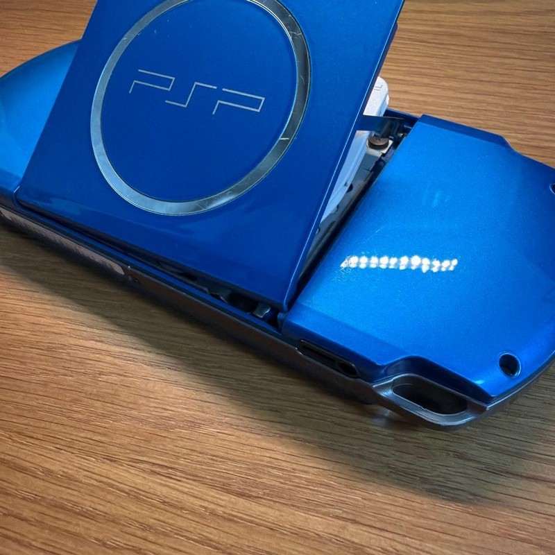 Tested and working: PSP-3000 Vibrant Blue UMD Memory Stick gallery