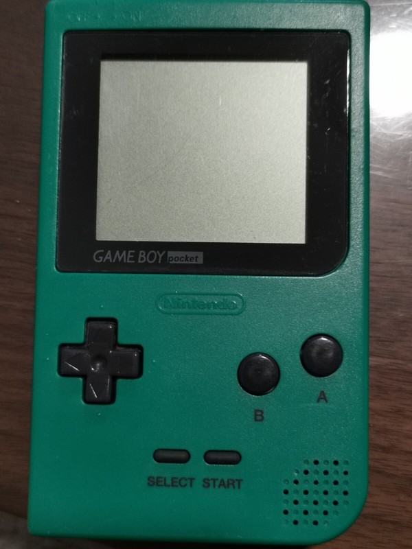 Nintendo Game Boy Pocket Green cleaned and fixed with Kirby of the Stars 2