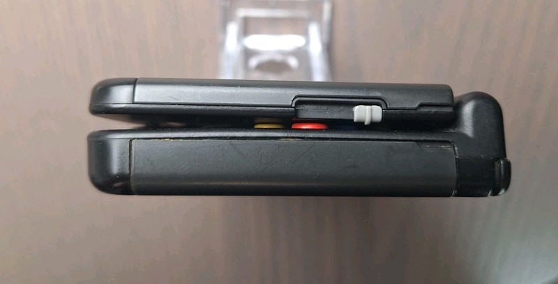 Nintendo New 3DS Black | Charger + 32GB SD Card | Region Free | USA TESTED gallery
