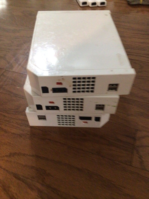 Nintendo Wii RVL-001 1TB & 2 RVL-001 standard 3 Power Chords Controllers gallery