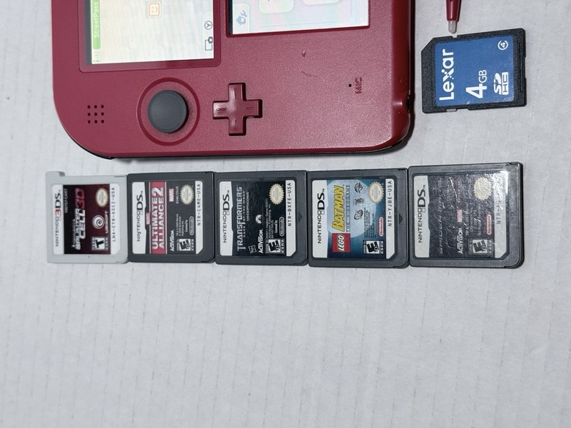 Nintendo 2DS Handheld Game Console Crimson Red/Black - 5 Games Bundle 4GB SD gallery