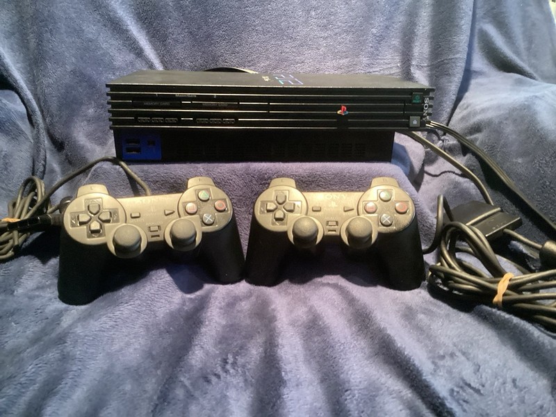 Sony PlayStation 2 PS2 Console System 2 Controllers 2 Memory Cards Owners Manual