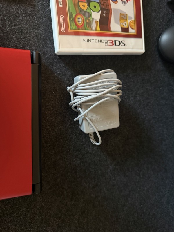 Nintendo 3DS XL Red/black Handheld System gallery