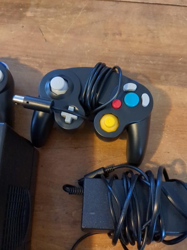 Nintendo GameCube Console NGC Console Various Colors + Controller + Wires Bundle gallery